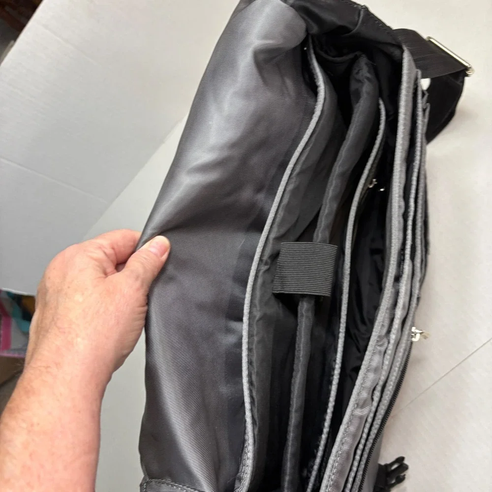 DELL Messenger Bag Men's‎ OS Gray Laptop Briefcase Tech Commuter Utility